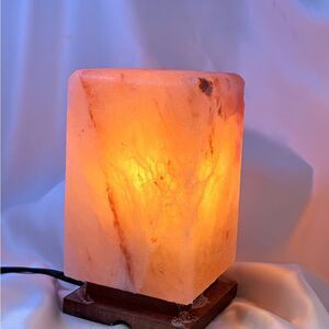 ✨ Himalayan Salt Rock Lamp – Natural Glow + Wood Base ✨ RECTANGLE